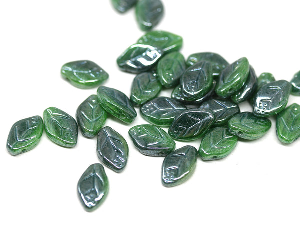 12x7mm Dark green leaf beads, Czech glass pressed leaves - 50pc