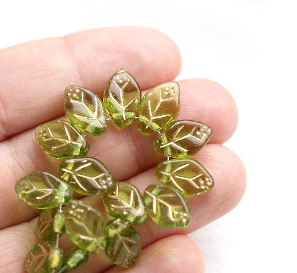 12x7mm Teal green leaves, Vitrail Czech glass beads - 25Pc