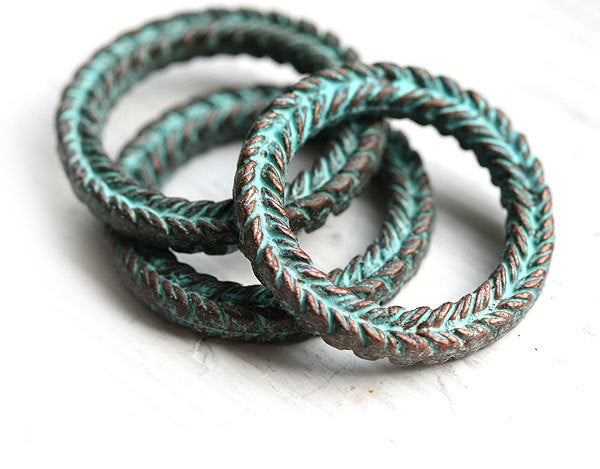 1pc Large ornament copper ring, green patina greek