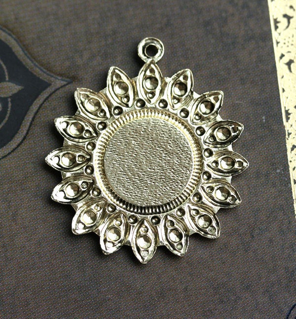 1pc Ornament round cameo setting 25mm brass cabochon base