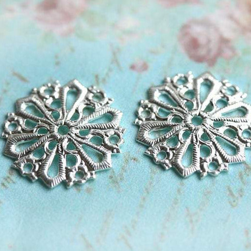 2pc Silver plated round filigree 15mm Ornament connector charm