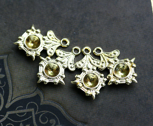 4mm Rhinestone base charm, Raw brass 4Pc