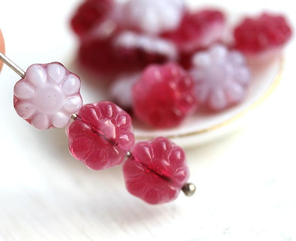 9mm Red Czech Flower beads Two colored glass flat daisy - 20Pc