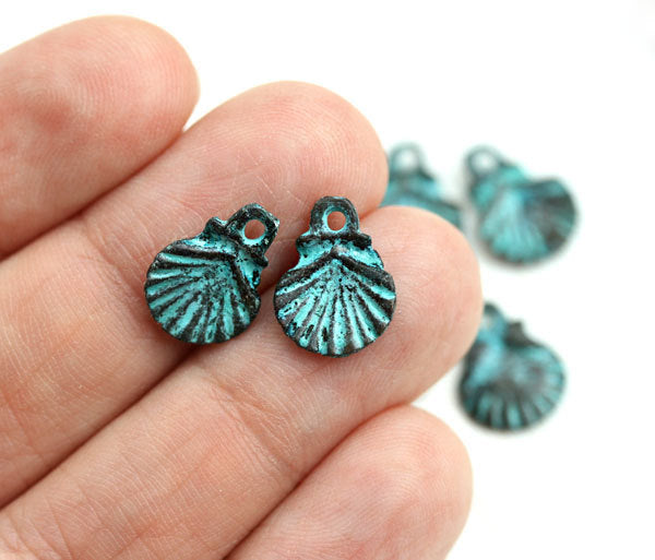 6pc Oyster small shell charms, 12mm Green patina