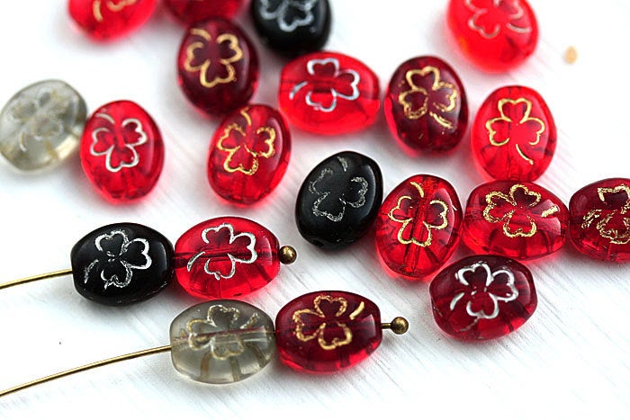 10x8mm Shamrock Red clover beads mix, Czech glass - 10Pc