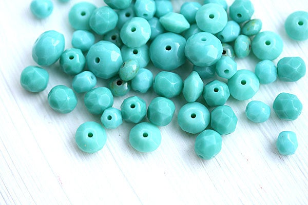 Turquoise beads mix Fire polished czech glass beads - 15g