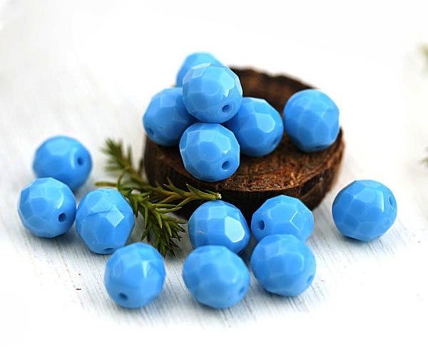 8mm Turquoise Blue Czech glass round beads, fire polished - 15Pc